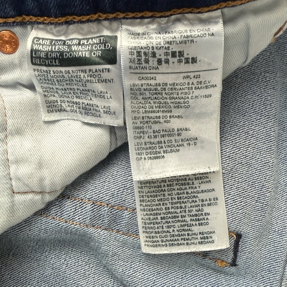 Levi's "505" premium Relaxed Fit Blue Jeans  size 32X32 - Picture 4 of 13